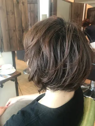 パーマ Dilla所属・mori tomoのヘアスタイル