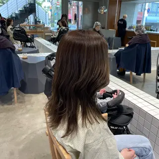 ミディアム カラー 後藤 香乃のヘアスタイル