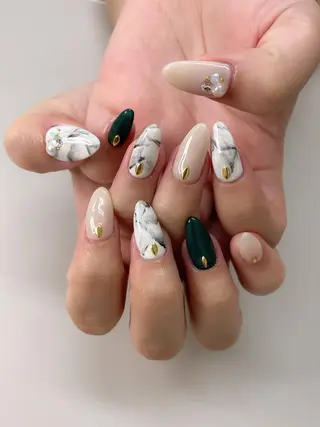 ネイル Hisaka Mikiのネイルデザイン