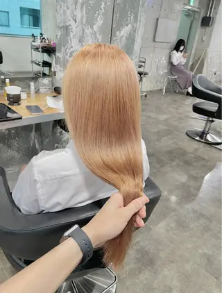 ロング カラー ベージュカラー💖 やすひろのヘアスタイル