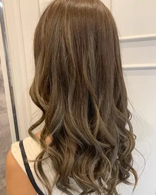 セミロング カラー 🫟Blanco🫟 Color&Careのヘアスタイル