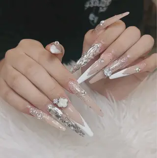 ネイル ANH NAIL ゴテゴテ専門店💎のネイルデザイン