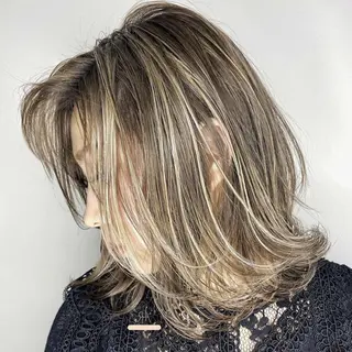 ミディアム カラー 似合わせショート kengoのヘアスタイル