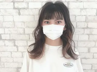 セミロング 髪質改善カラー 清利あやなのヘアスタイル