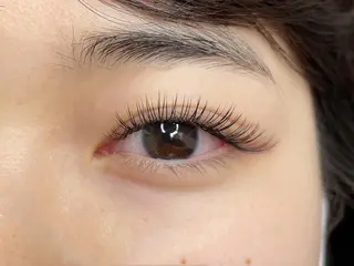 マツエク・マツパ Ann Moss 日本橋店所属・高根澤 莉緒のマツエク・マツパデザイン