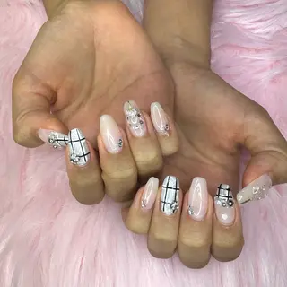 ネイル nail spaß所属・WAKALU .のネイルデザイン