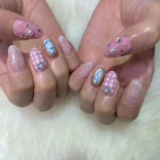 ネイル Amber21.所属・Nagahama Akariのネイルデザイン