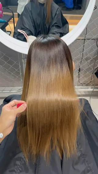 ロング CoCooN TAKUMAのヘアスタイル