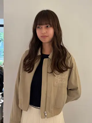 ロング UNBIRTHDAY MIUのヘアスタイル