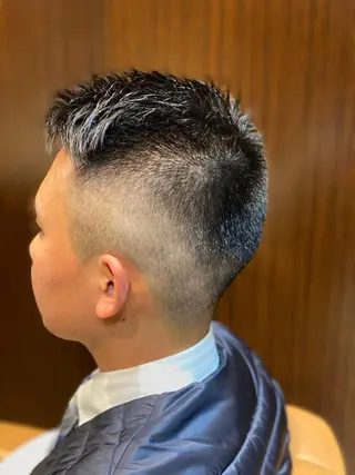 ショート 佐々木 宥人のヘアスタイル