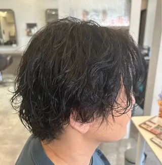 カラー 大西 葵のヘアスタイル