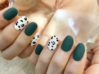 ネイル embrace エンブレイスのヘアスタイル