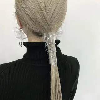 カラー 松野 さくらのヘアスタイル