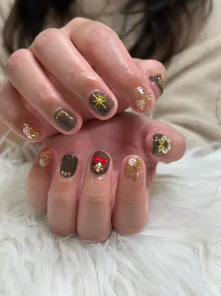 ネイル GO TODAY シェアサロン 渋谷Orla店所属・シオリ ⪩⪨のネイルデザイン