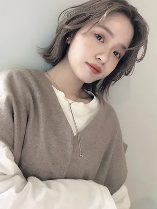 ミディアム Ankh アンクーのヘアスタイル