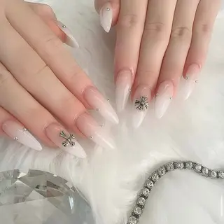 ネイル MADIA KOTONEのネイルデザイン