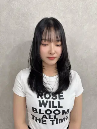 ロング カラー 赤み無し柔らかカラー 【梅田】madokaのヘアスタイル