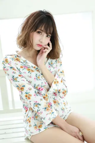 ミディアム 指名支持率NO.1 スタイリストのヘアスタイル