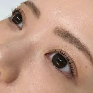 マツエク・マツパ Le'a first【レアファースト】 京都店所属・Le'a first ユイの眉毛・アイブロウイメージ