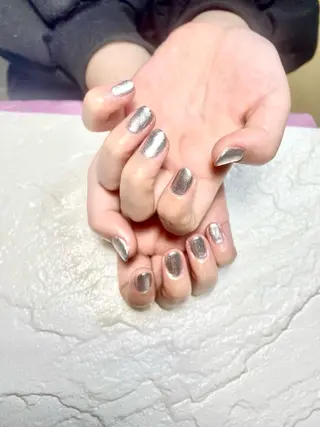 ネイル 7e. Nailのネイルデザイン