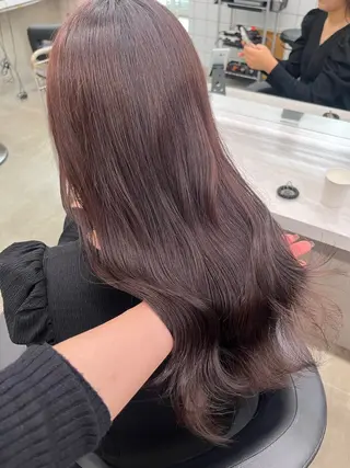 ロング 寒色＆ブリーチ特化 寒色MiOのヘアスタイル