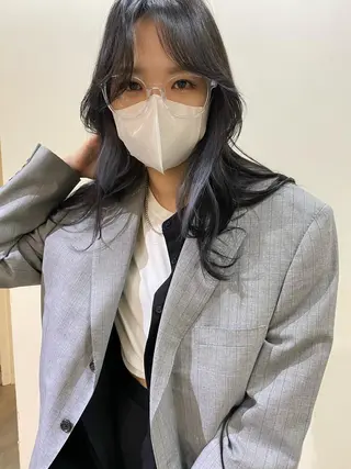 ロング カラー サカグチユキナ 【tocca】のヘアスタイル