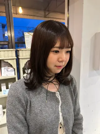 ミディアム 門手 菜々子のヘアスタイル