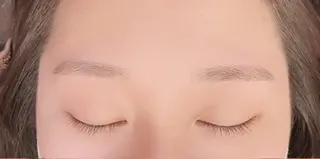 アイブロウ 艶髪カラー/ LoLo. ユキナのマツエク・マツパデザイン