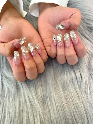 ネイル MADIA所属・MADIA SHIANのネイルデザイン