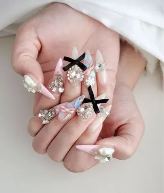 ネイル Lina nail所属・Lunaa 池袋のネイルデザイン