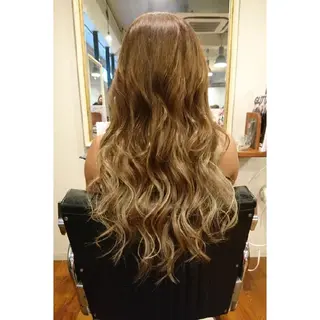 ロング Ruheplatz所属・HIKARI＠ Ruheplatzのヘアスタイル