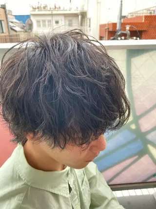 パーマ メンズ みつけ／メンズカット メンズパーマ🦔のヘアスタイル