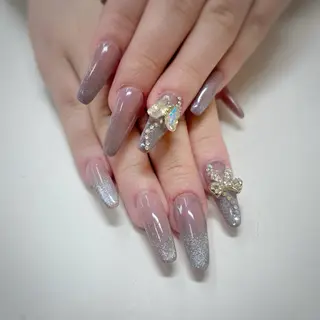 ネイル Pilina所属・Pilina 長岡のマツエク・マツパデザイン