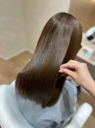 セミロング JAPAN DESIGNERS ACADEMY所属・Nishida Miyuuのヘアスタイル