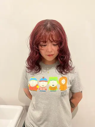 カラー yuka/ロング/ レイヤーカットモデルのヘアスタイル