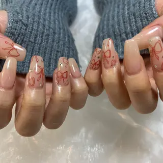 ネイル MARIE NAILS 大阪梅田店所属・藤原 舞衣のネイルデザイン