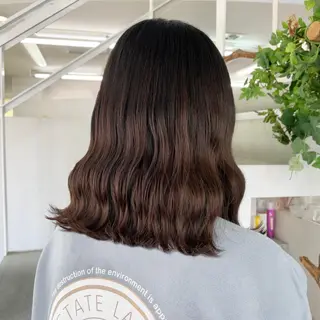 ミディアム 山田 里美のヘアスタイル
