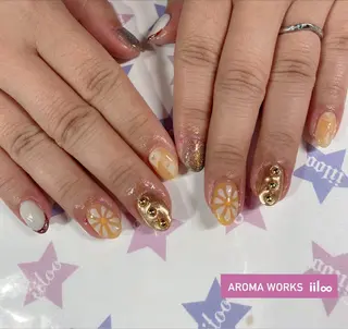 ネイル iiloo aromaworksのネイルデザイン