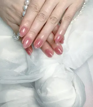 ネイル pink ladyサロン所属・べ にのネイルデザイン