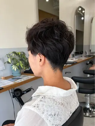 ショート ノエ/ インナーカラー/高岳のヘアスタイル