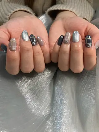 ネイル amu所属・かおる KAORUのネイルデザイン