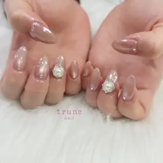 ネイル trunc nail 🌻宮下🌻のネイルデザイン