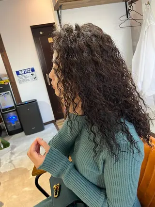 ロング パーマ 東風上 亮介のヘアスタイル