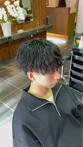 パーマ メンズ ruen大分駅店所属・ruen大分駅店 /佐藤萌音のヘアスタイル