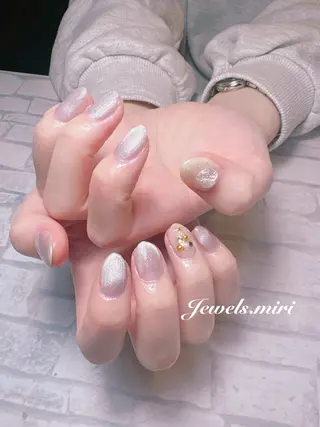 ネイル Jewels nail lily 白楽所属・ネイルサロン Jewels Mのネイルデザイン