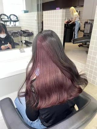 カラー セミロング 冬の透明感暗髪❄️ トレンドヘア❄️のヘアスタイル