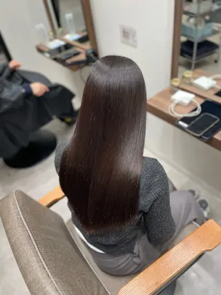 ロング 朝5分でキマる艶髪 ／ヤマダのヘアスタイル