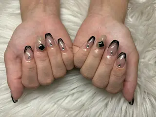 ネイル SOARE🤍 🤍のネイルデザイン