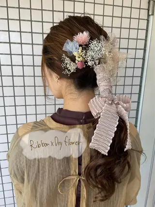 ロング ヘアアレンジ 女性に人気♪ はやしほのかのヘアスタイル