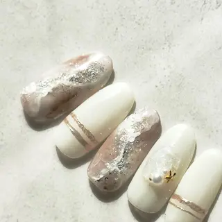 ネイル nail salon Anregalo《アンレガロ》所属・橋本 麻未のネイルデザイン